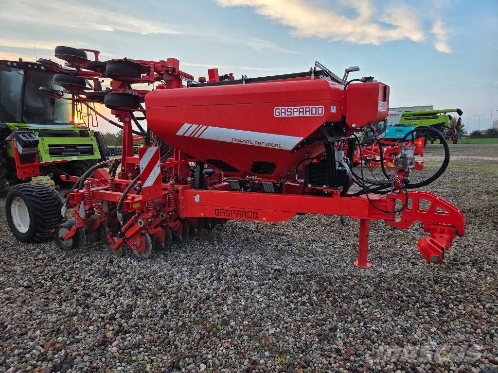 Maschio Gigante Pressure 400/22 Sejalnice