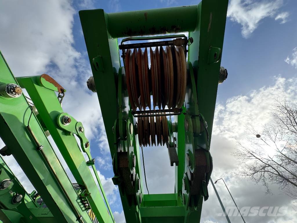 Sennebogen 5500 luffing jib Γερανοί με ερπύστριες