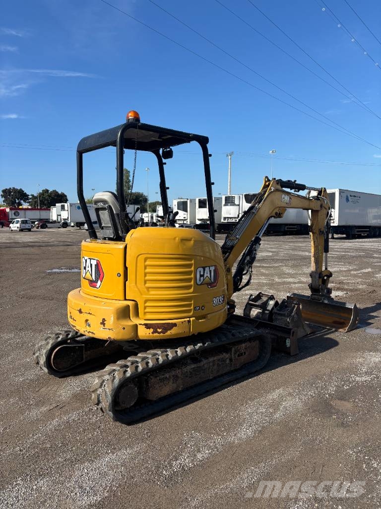CAT 303 E CR Mini ekskavatörler, 7 tona dek