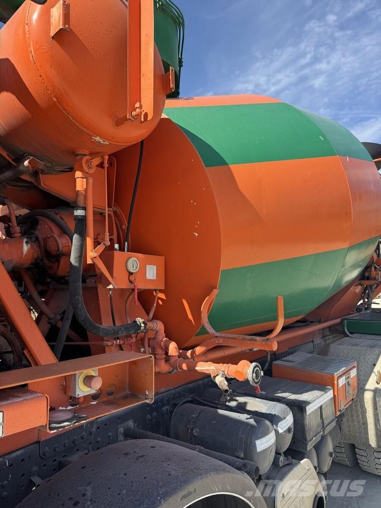 MAN 35.414 Bombas de concreto