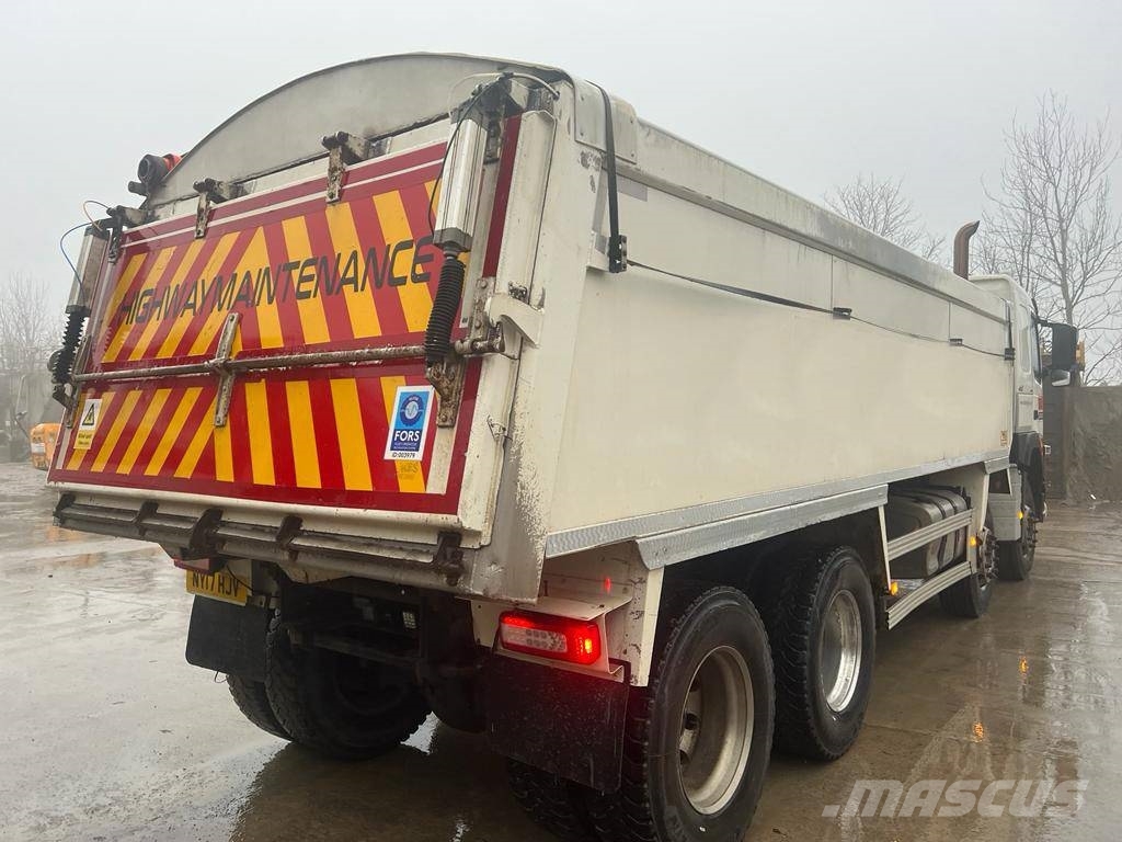 Volvo FM 450 Tipper trucks