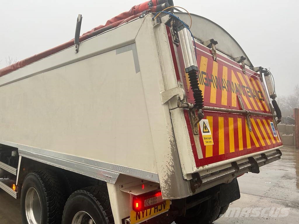 Volvo FM 450 Tipper trucks