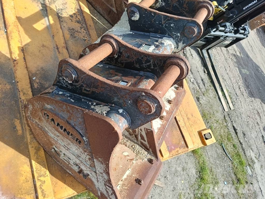Geith bucket bak pin connector 39 cm Kašike / Korpe