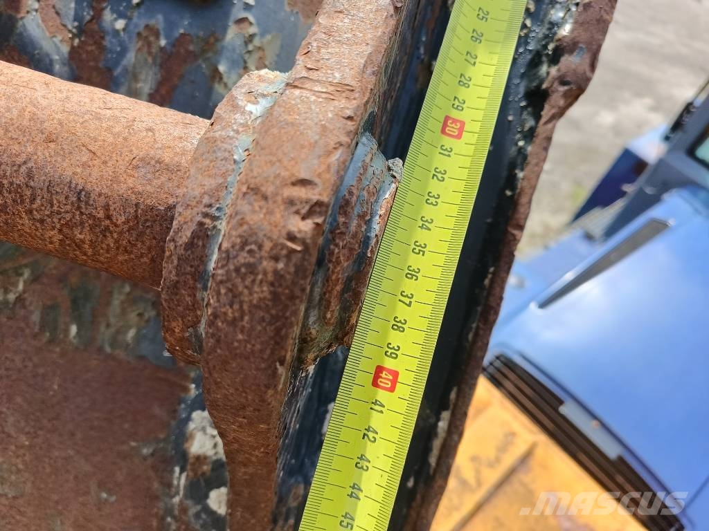 Geith bucket bak pin connector 39 cm Kašike / Korpe