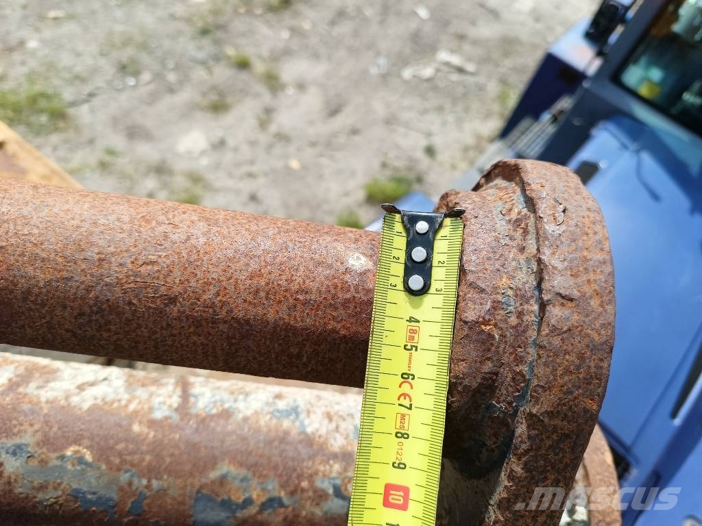 Geith bucket bak pin connector 39 cm Kašike / Korpe