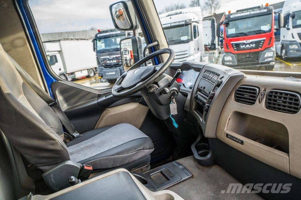 Renault PREMIUM 320 DXI + DHOLLANDIA 1.5T Camiões caixa cortinas laterais