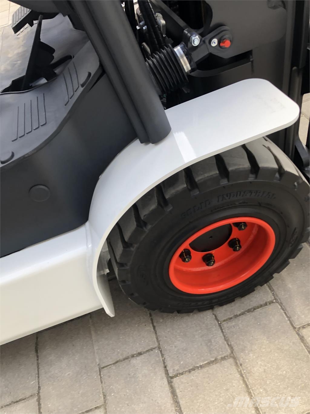 Bobcat B30 NS Neugerät Garantie バッテリーフォークリフト