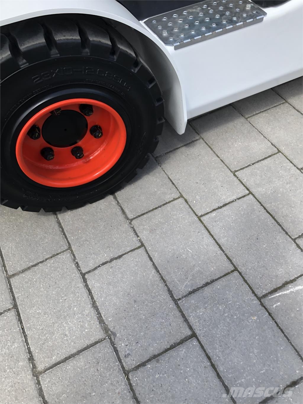Bobcat B30 NS Neugerät Garantie バッテリーフォークリフト
