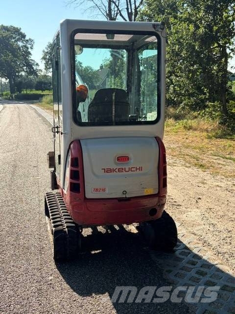 Takeuchi TB 216 Mini bagri <7t