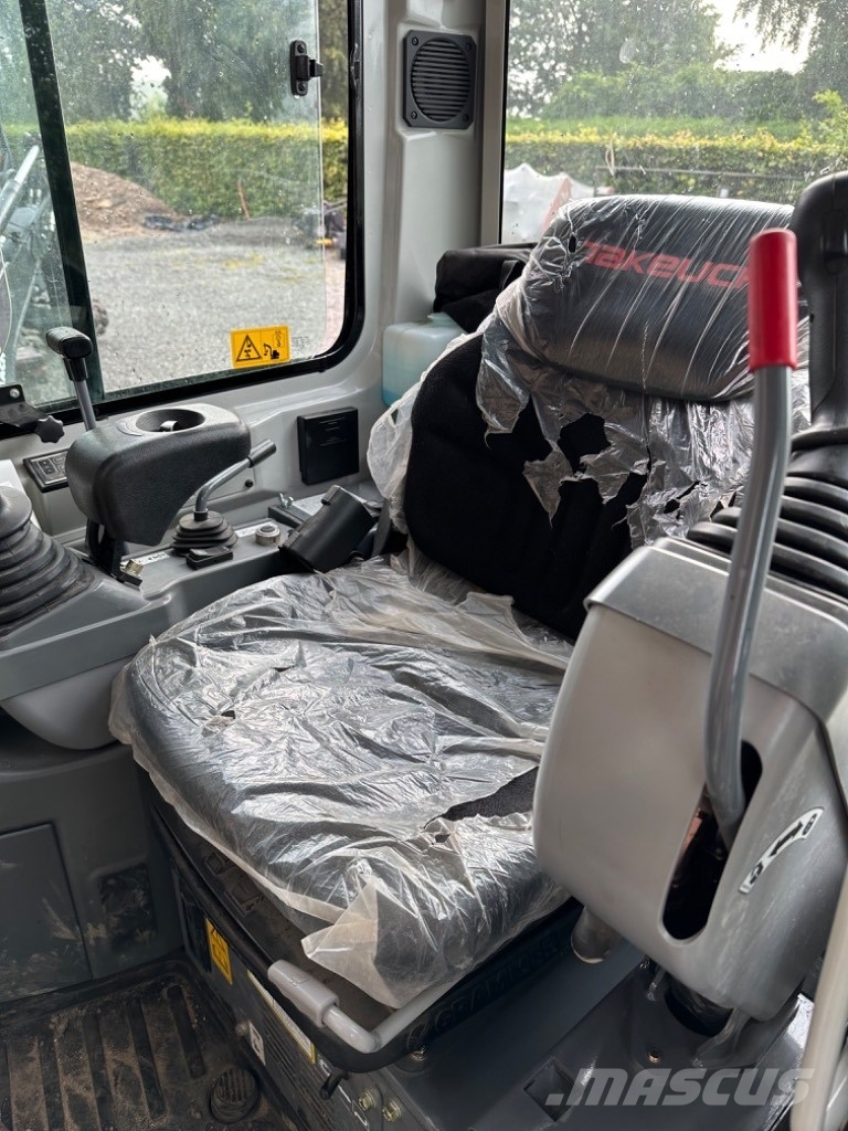 Takeuchi TB225 v3 Minibagger ミニ油圧ショベル 7t以下（ミニユンボ・ミニディガー）