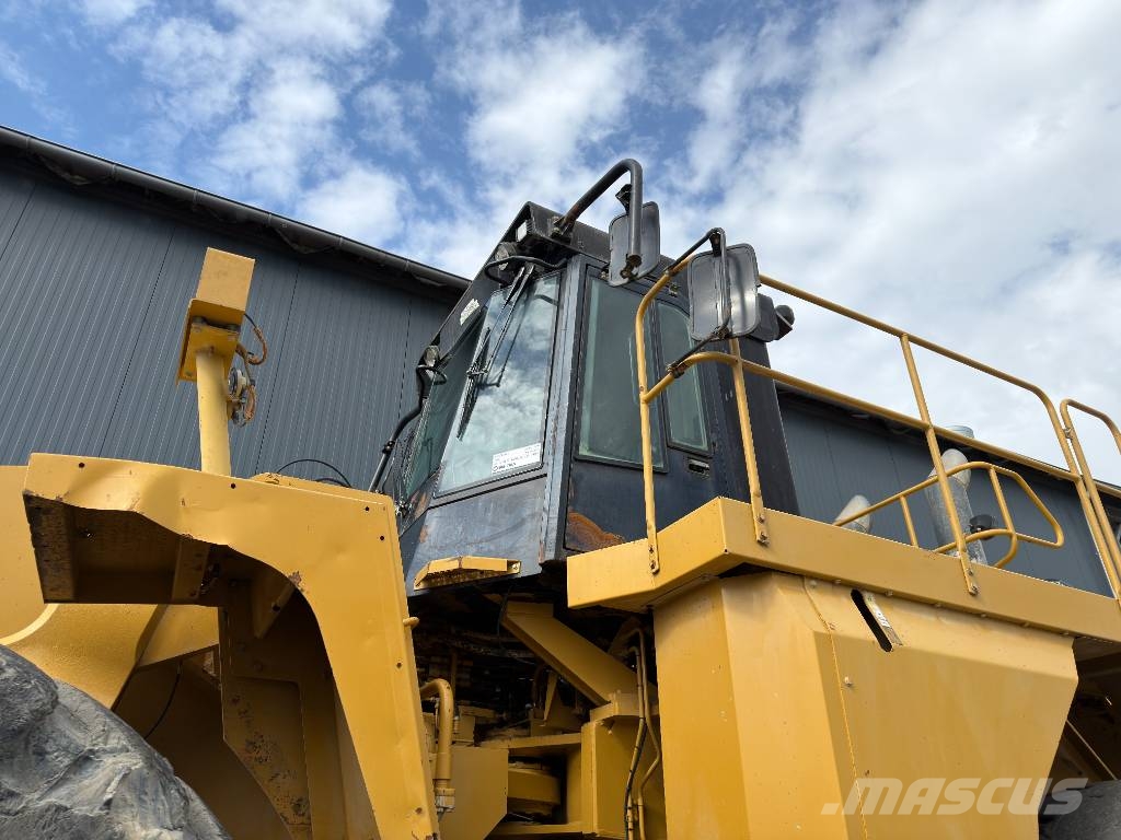 CAT 990H Wielladers