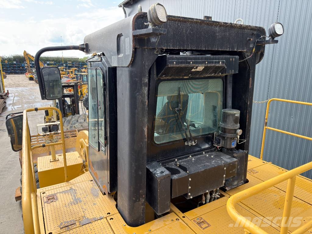 CAT 990H Wielladers