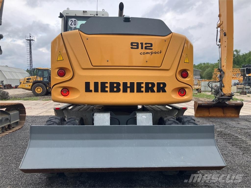Liebherr A912 Compact Agriculture - Others
