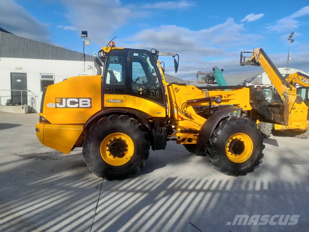 JCB TM420S Сельскохозяйственные телескопические погрузчики