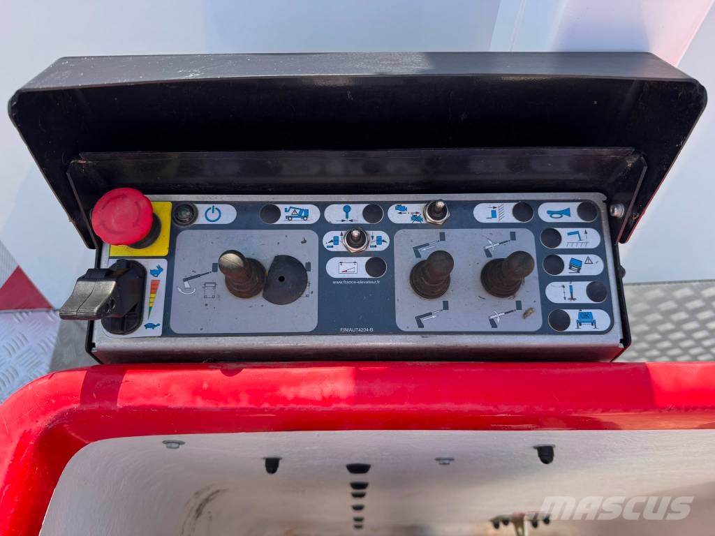 Renault Master Hubarbeitsbühne Steiger Drugi