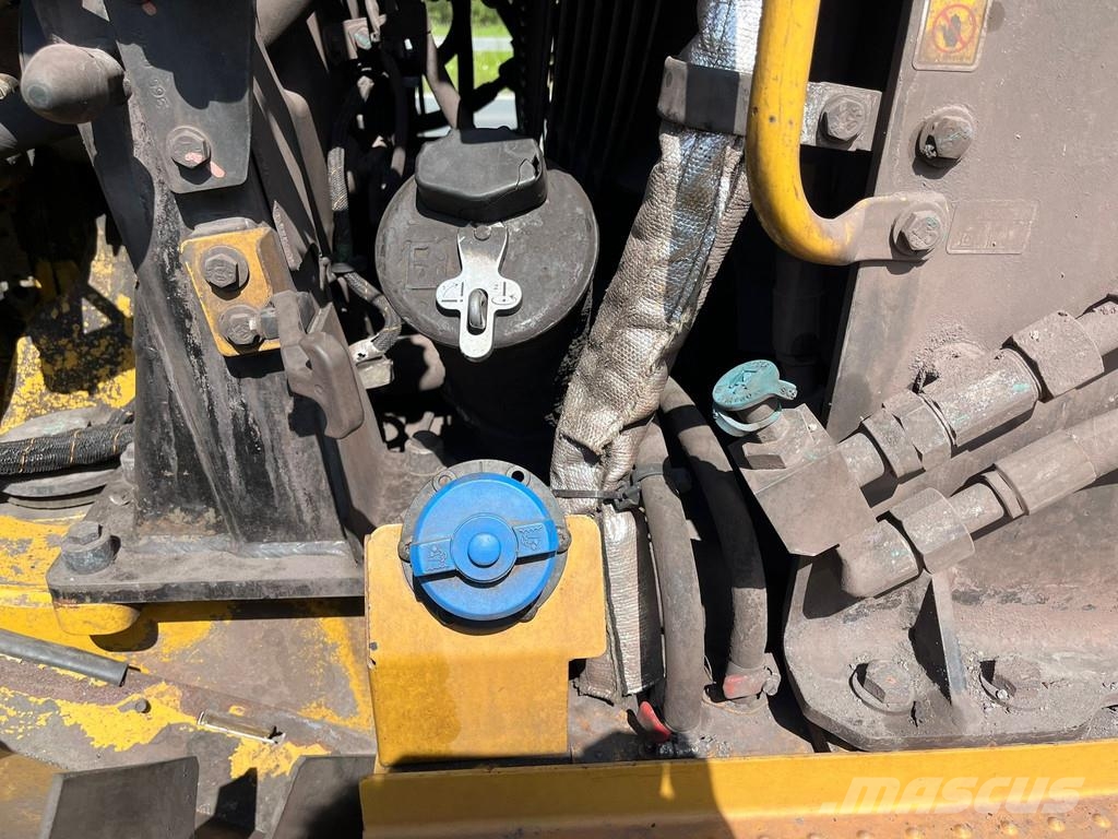 CAT 972M Wheel loaders