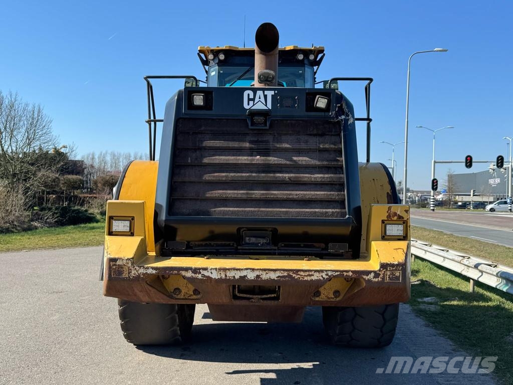 CAT 972M Wheel loaders
