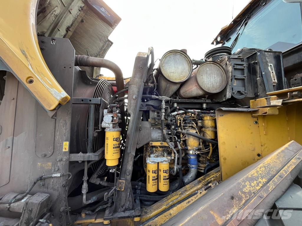 CAT 972M Wheel loaders