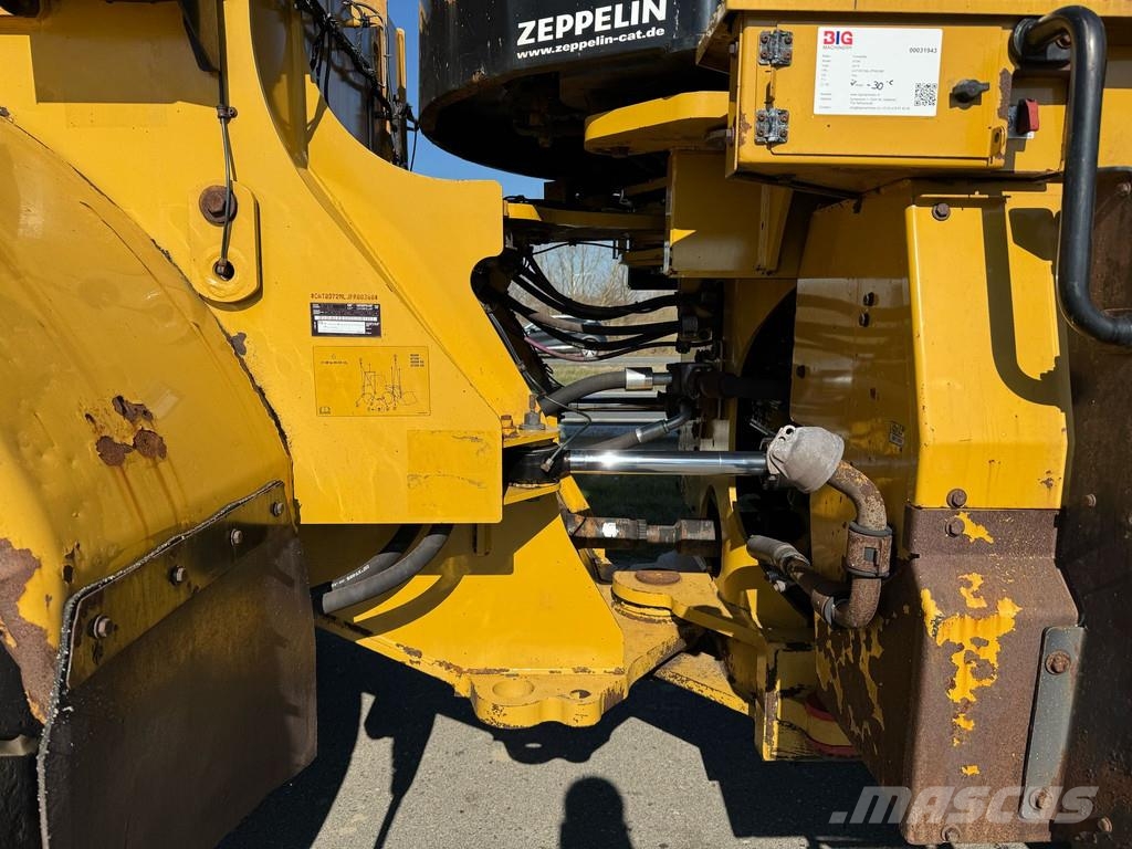 CAT 972M Wheel loaders