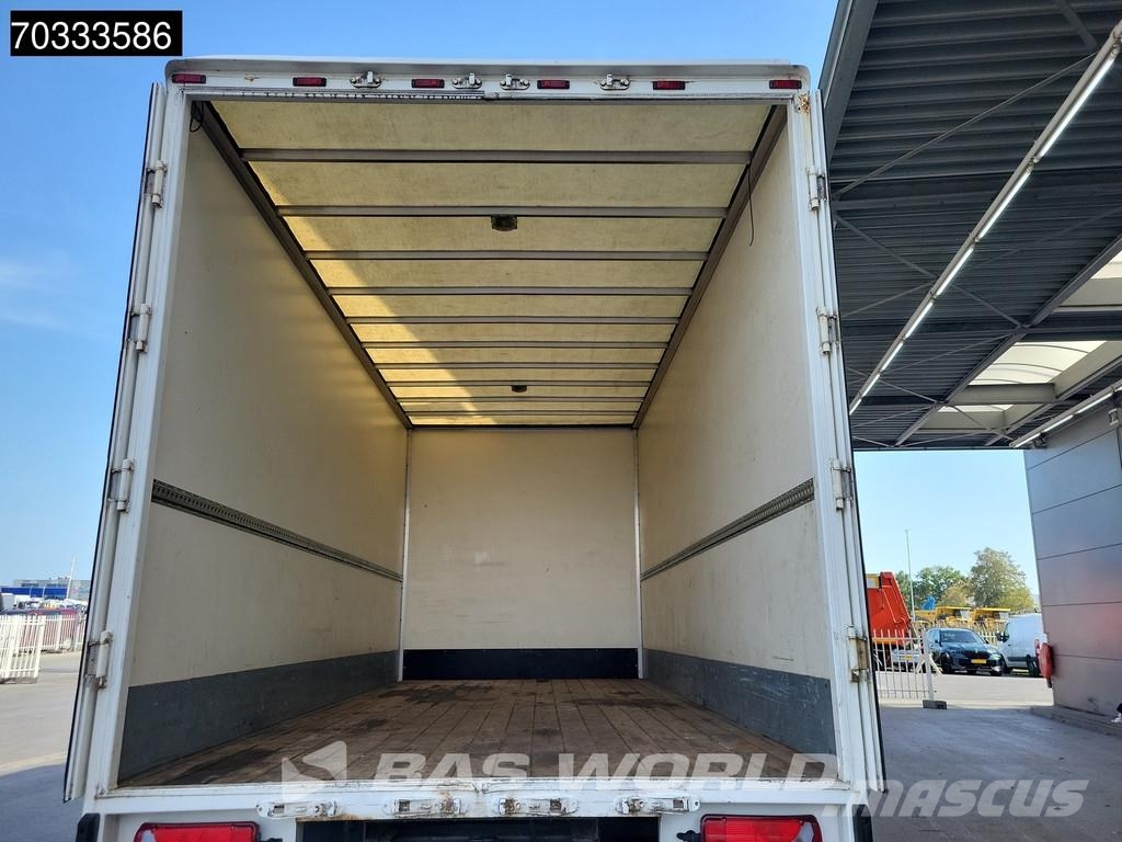 MAN TGX 18.360 TGX 4X2 NL-truck Driving school Lessons Camiones con caja de remolque