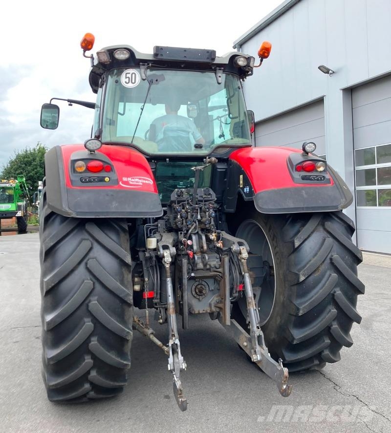 Massey Ferguson MF 8727 Dyna-VT 拖拉机/农用车