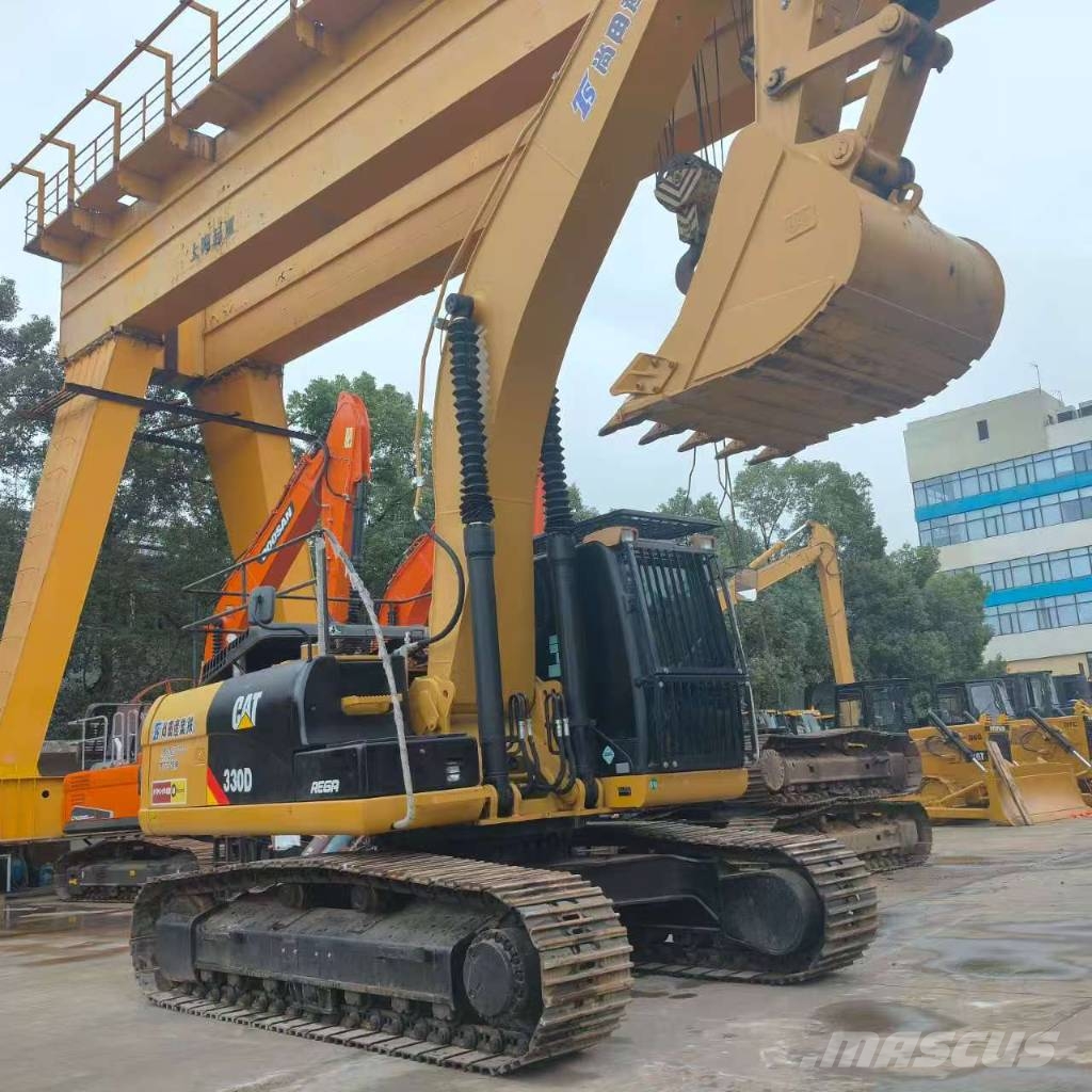CAT 330 D 履带挖掘机