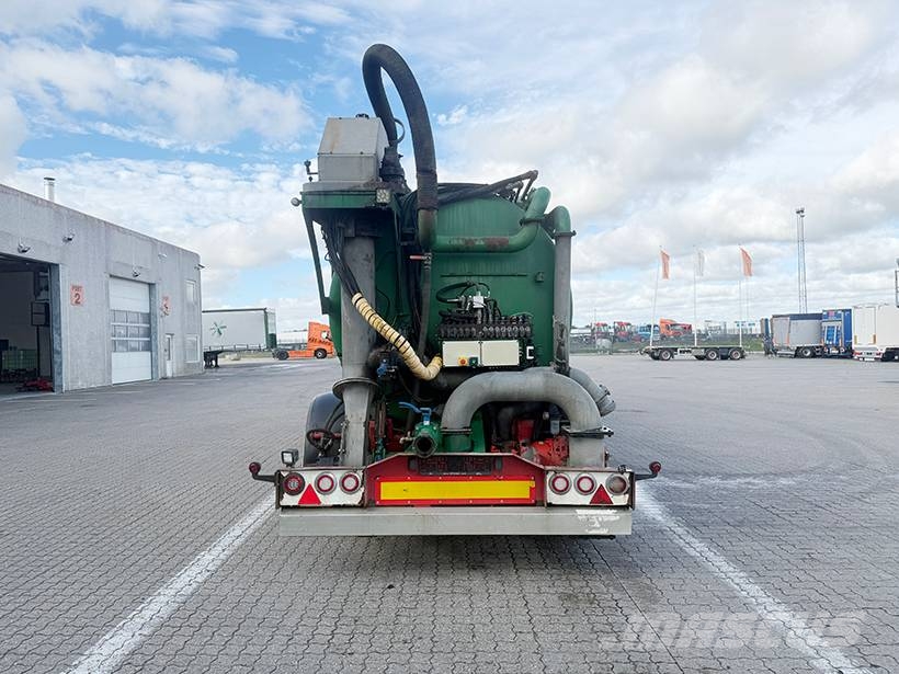 MTDK Tanker trailer / Tankauflieger Muut puoliperävaunut