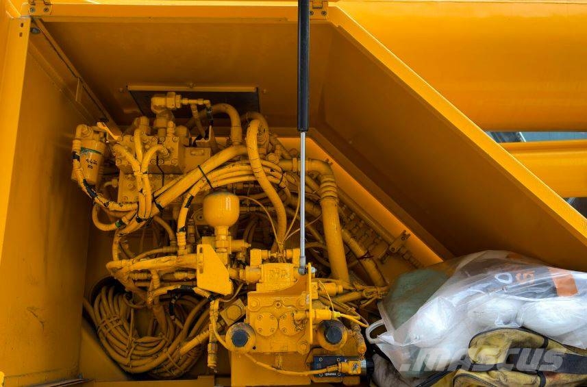 Liebherr LTM 1040-2.1 Rabljene dizalice za težak teren