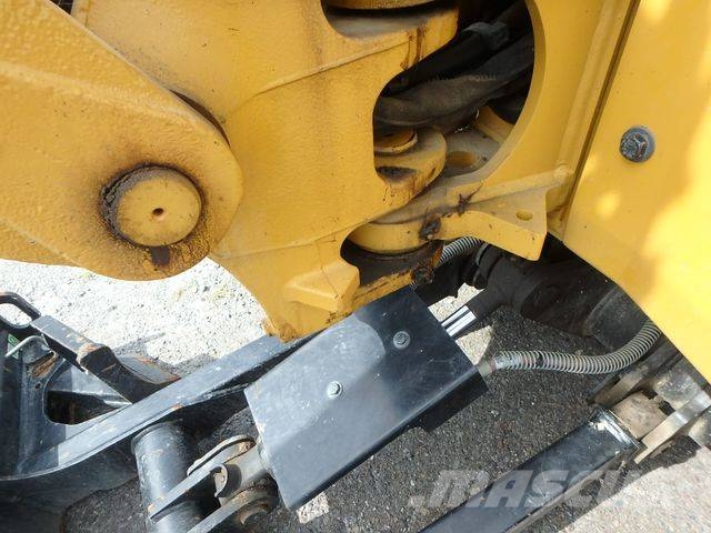 CAT CAT03017A mini excavator Mini bagri <7t