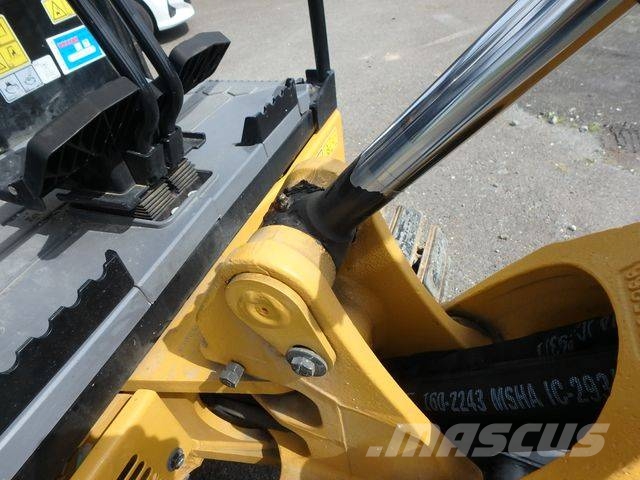 CAT CAT03017A mini excavator Mini bagri <7t