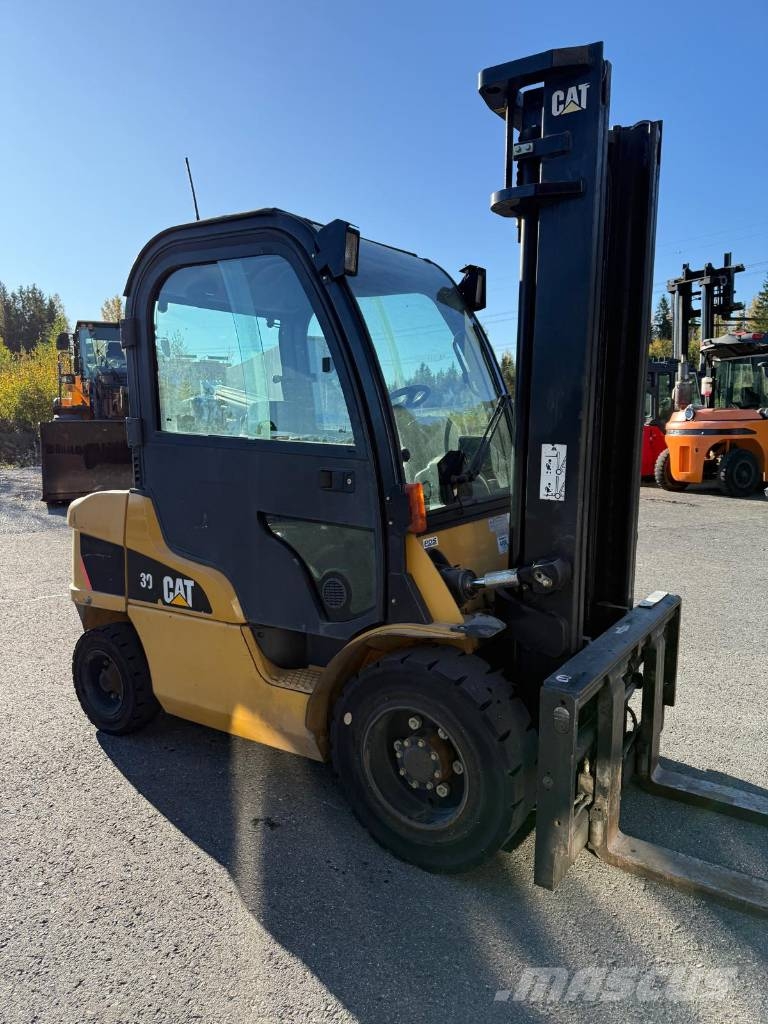 CAT DP 30 N Diesel forklifts