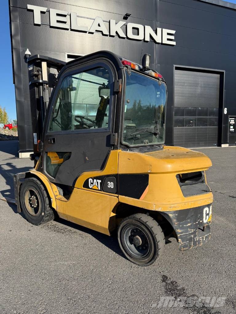 CAT DP 30 N Diesel forklifts