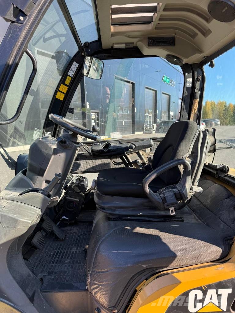CAT DP 30 N Diesel forklifts