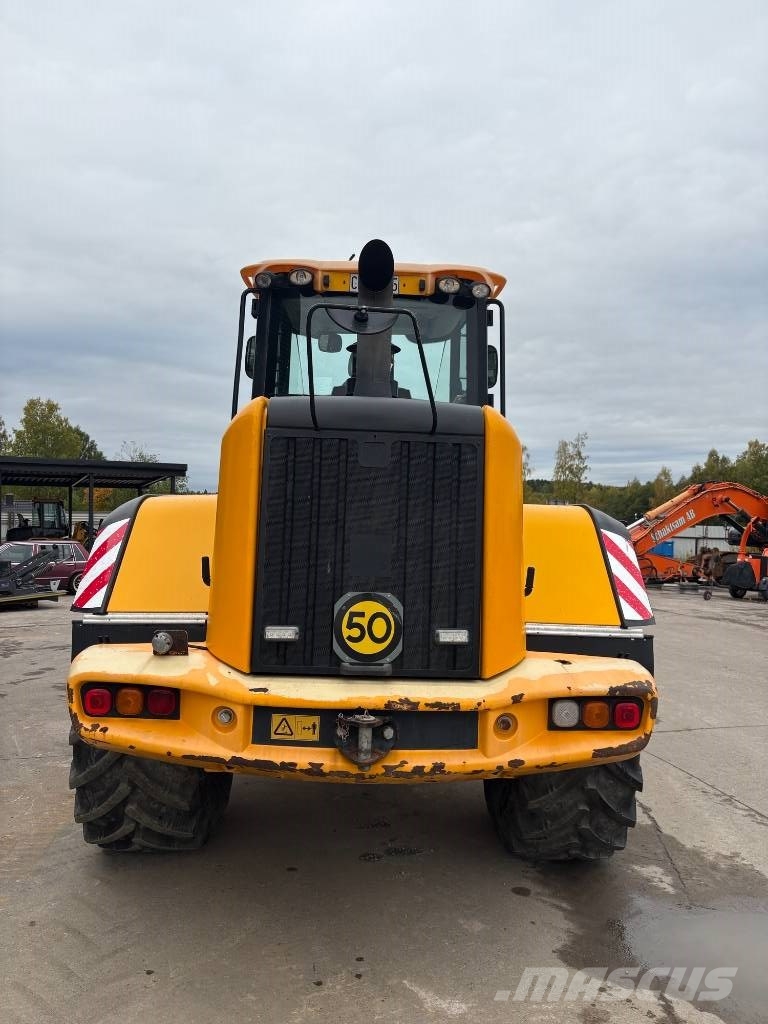 JCB 426 E HT Rataslaadurid