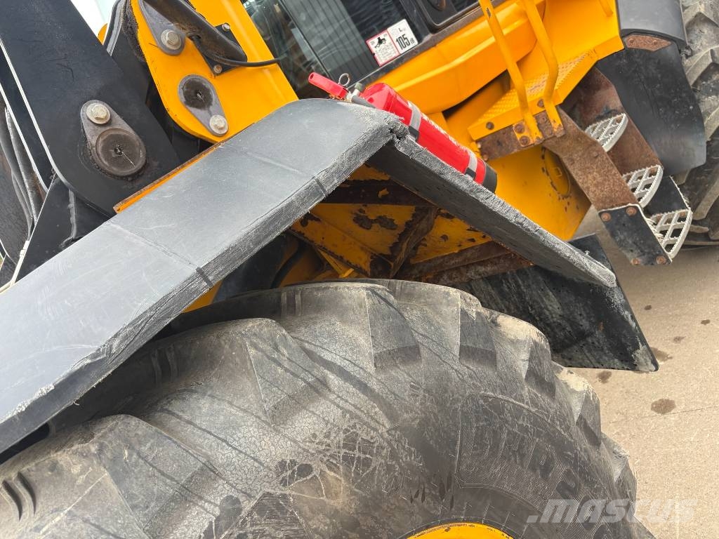 JCB 426 E HT Rataslaadurid