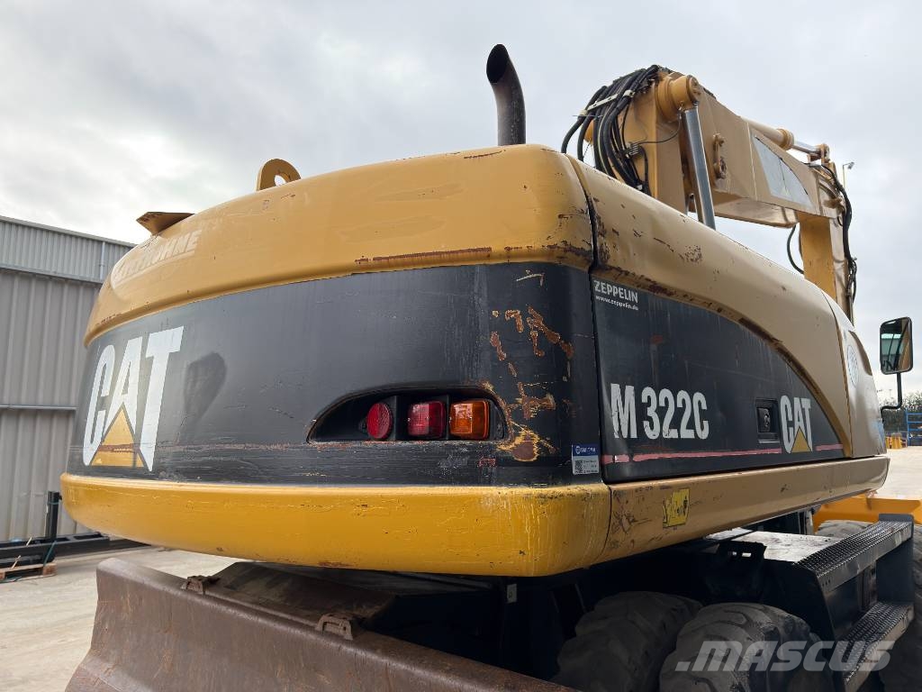 CAT M322C Wheeled excavators