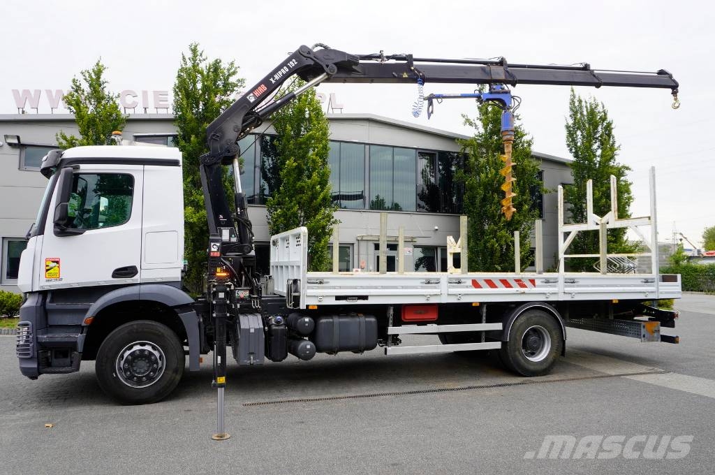 Mercedes-Benz Arocs 1833 4x2 / 50 tho. km! / HIAB X-HIPRO 192 ES 이동식 드릴 리그 트럭