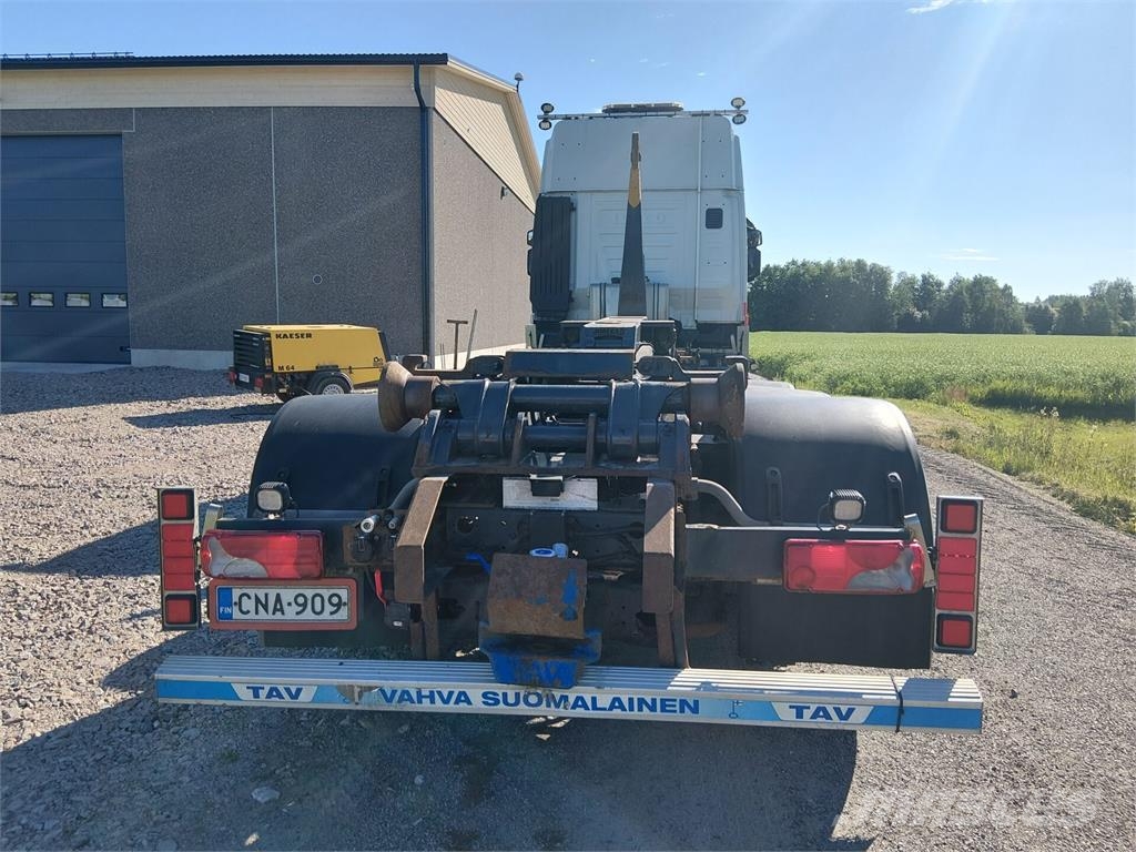 Iveco Stralis Xway 570 8x4 Camiones elevadores de gancho