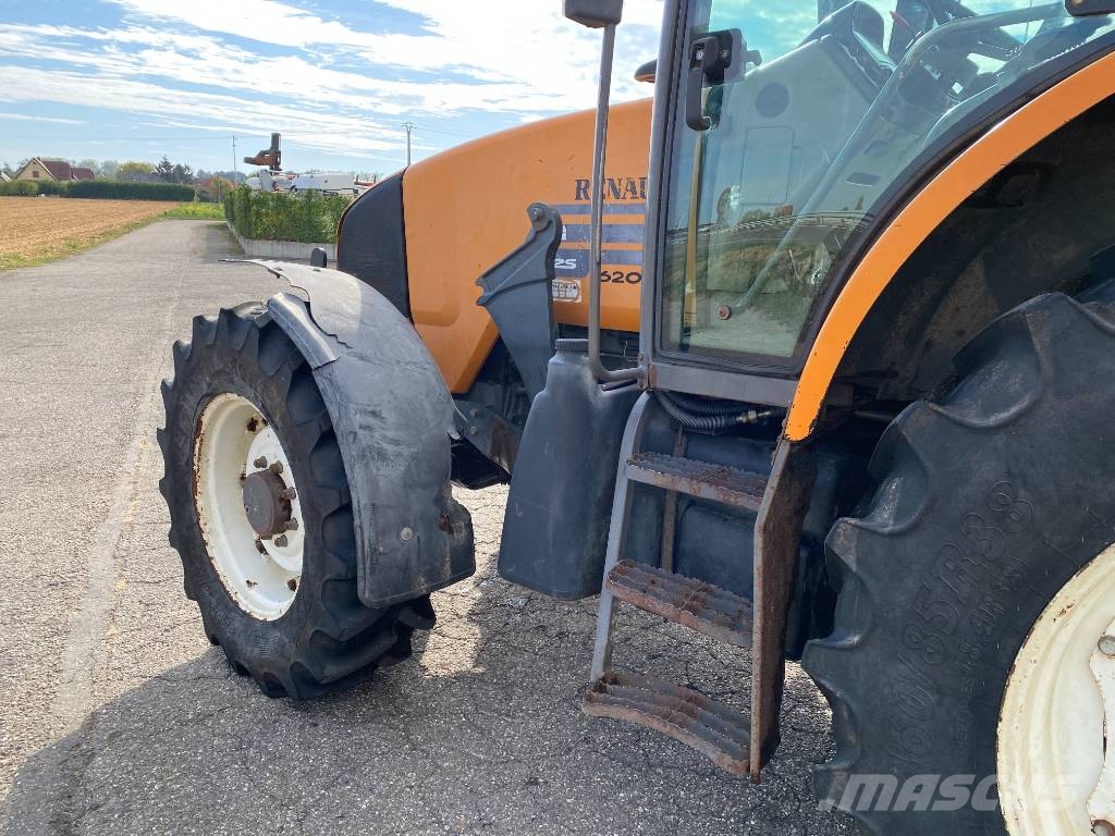 Renault ARES 620RZ Carte Grise Française endommagé Tracteur