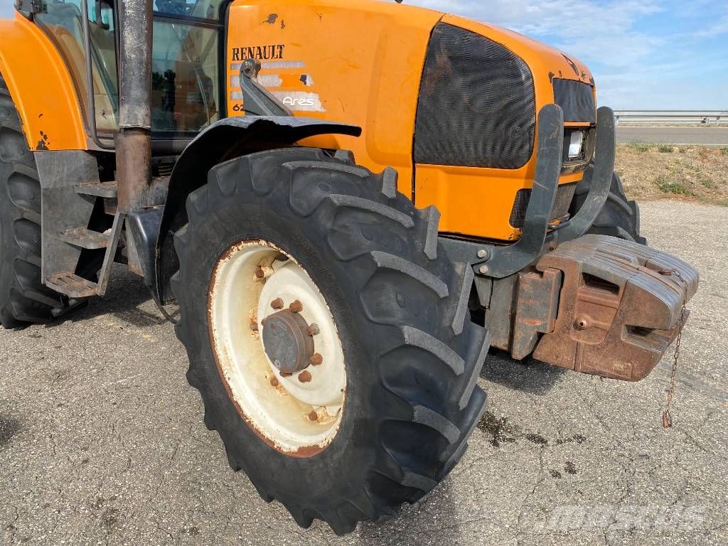 Renault ARES 620RZ Carte Grise Française endommagé Tracteur