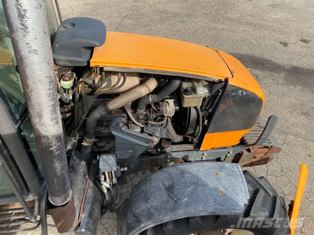 Renault ARES 620RZ Carte Grise Française endommagé Tracteur