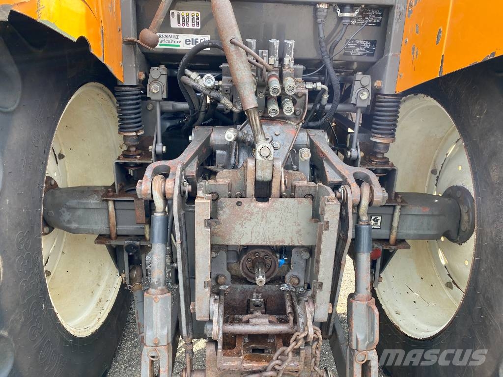 Renault ARES 620RZ Carte Grise Française endommagé Tracteur