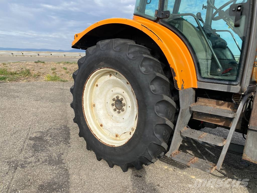 Renault ARES 620RZ Carte Grise Française endommagé Tracteur