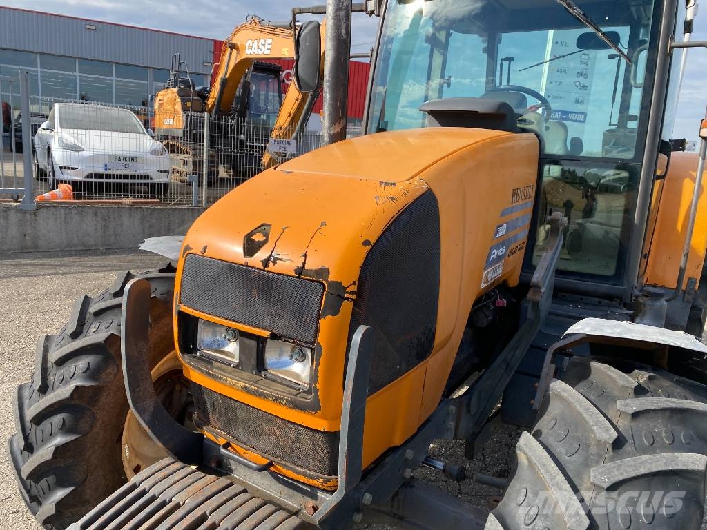 Renault ARES 620RZ Carte Grise Française endommagé Tracteur