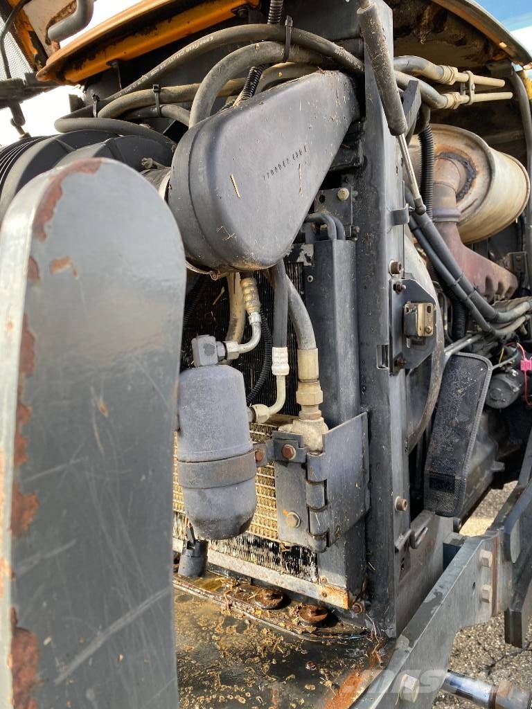 Renault ARES 620RZ Carte Grise Française endommagé Tracteur