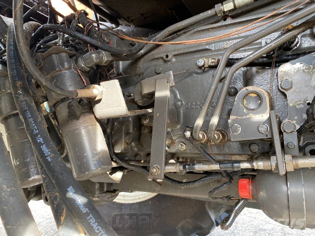 Renault ARES 620RZ Carte Grise Française endommagé Tracteur
