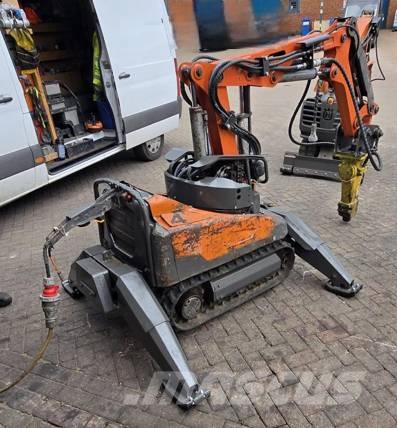 Husqvarna DXR 140 Mini excavadoras < 7t