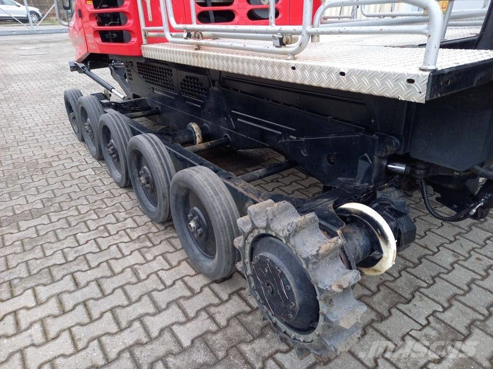  Pistenbully, Kässbohrer PB 300 Polar, Prinoth كاسحات جليد
