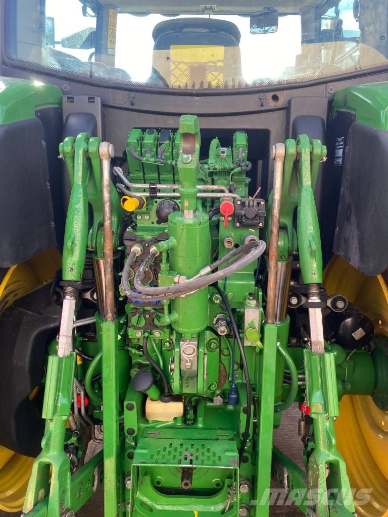 John Deere 6155 R Traktori