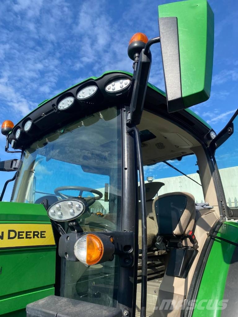 John Deere 6155 R Traktori